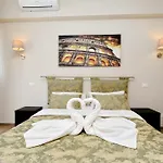 Apartment (130 m²), 3 Schlafzimmer und 2 eigene Badezimmer in Trionfale